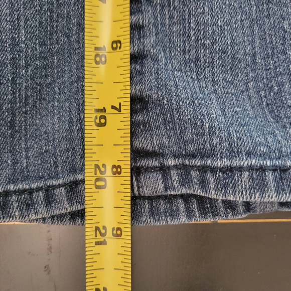 Women L.E.I. Ashley Low rise Junior Jeans Size 13 Stitched pockets Straight Leg - Picture 9 of 11